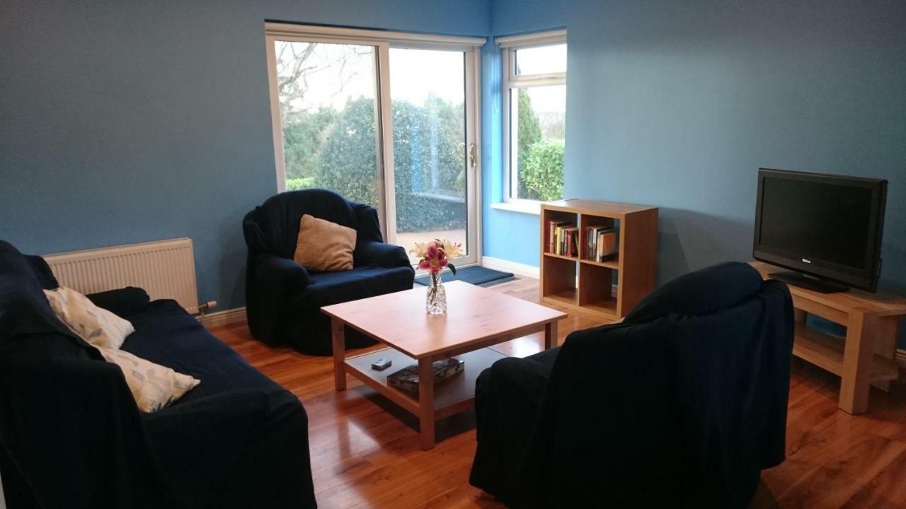 Mick'S Cottage Loughrea ภายนอก รูปภาพ