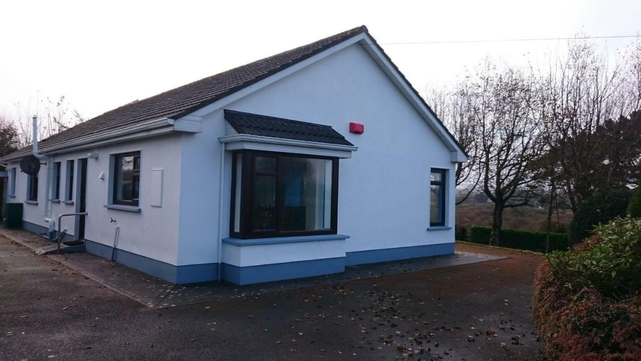 Mick'S Cottage Loughrea ภายนอก รูปภาพ